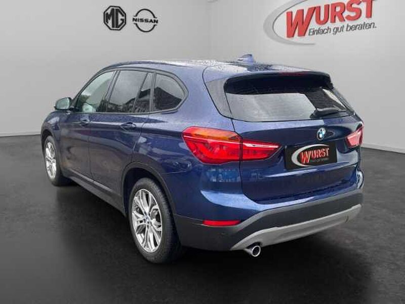 BMW X1 sDrive 18 i Advantage sDrive18i EU6d-T PDC Navigation AHK